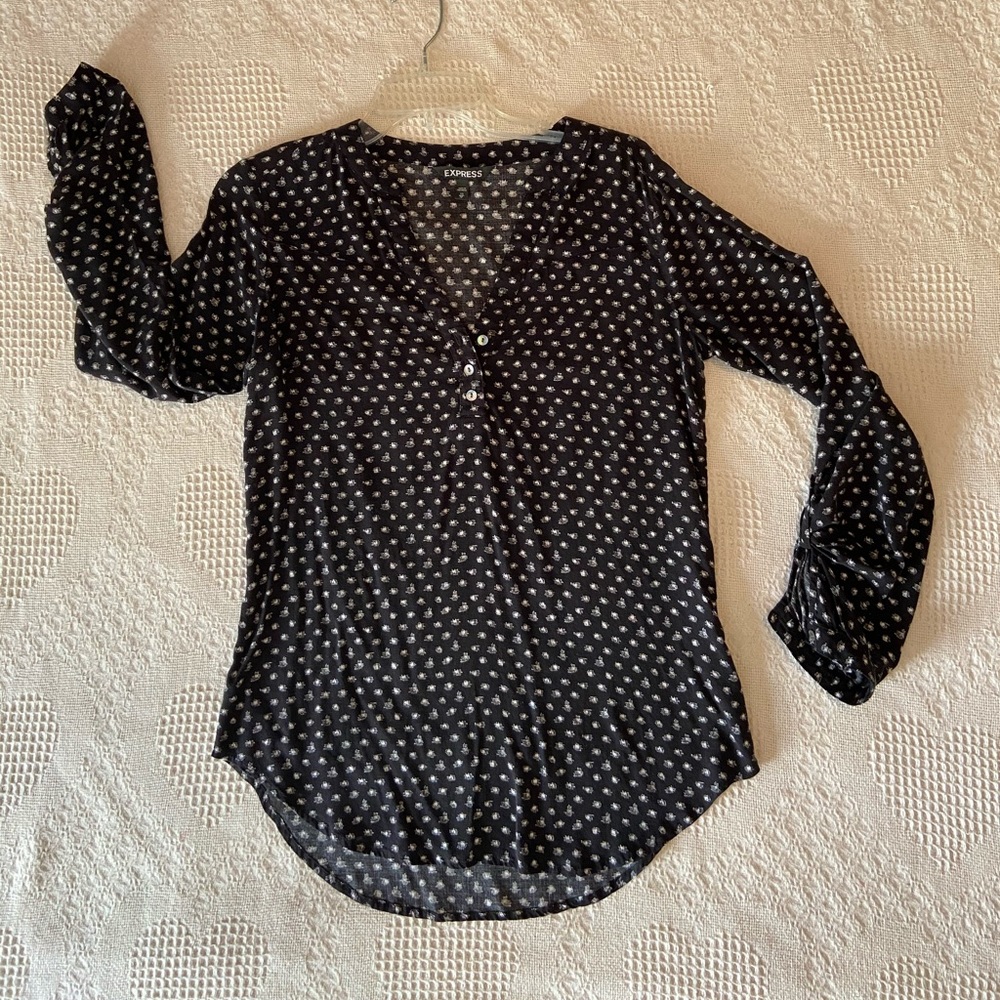 Shirt - Picture 3 of 8